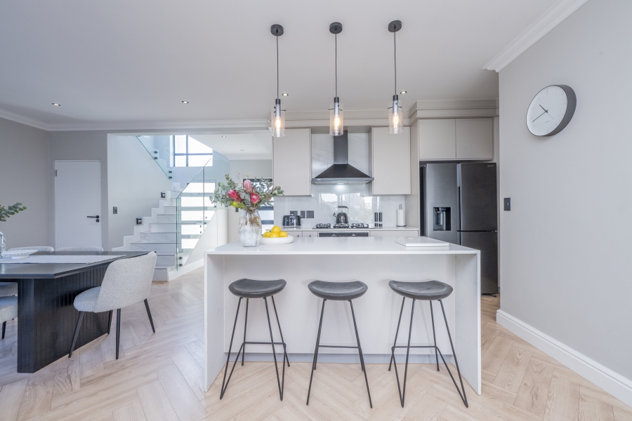 3 Bedroom Property for Sale in Sandown Western Cape